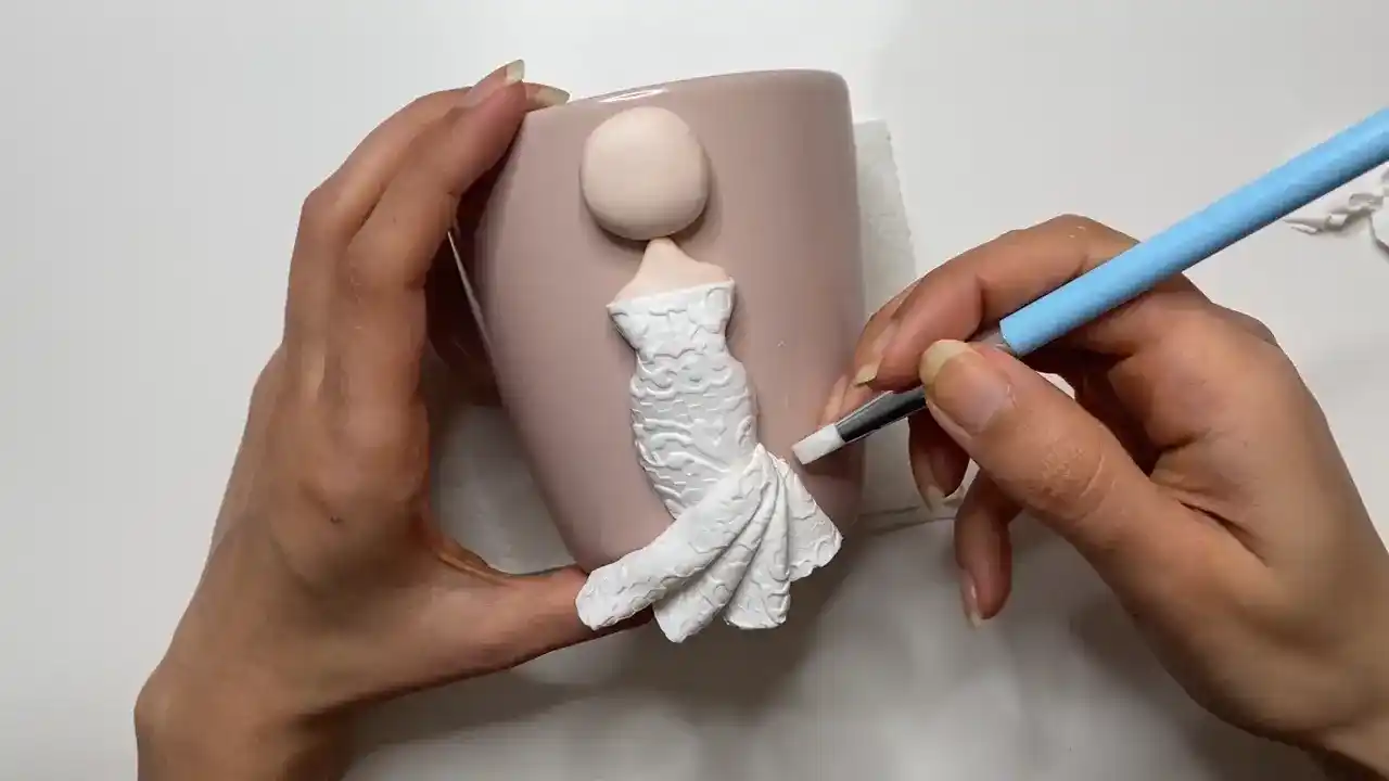 مرحله ساخت ماگ عروس مرحله لباس عروسک