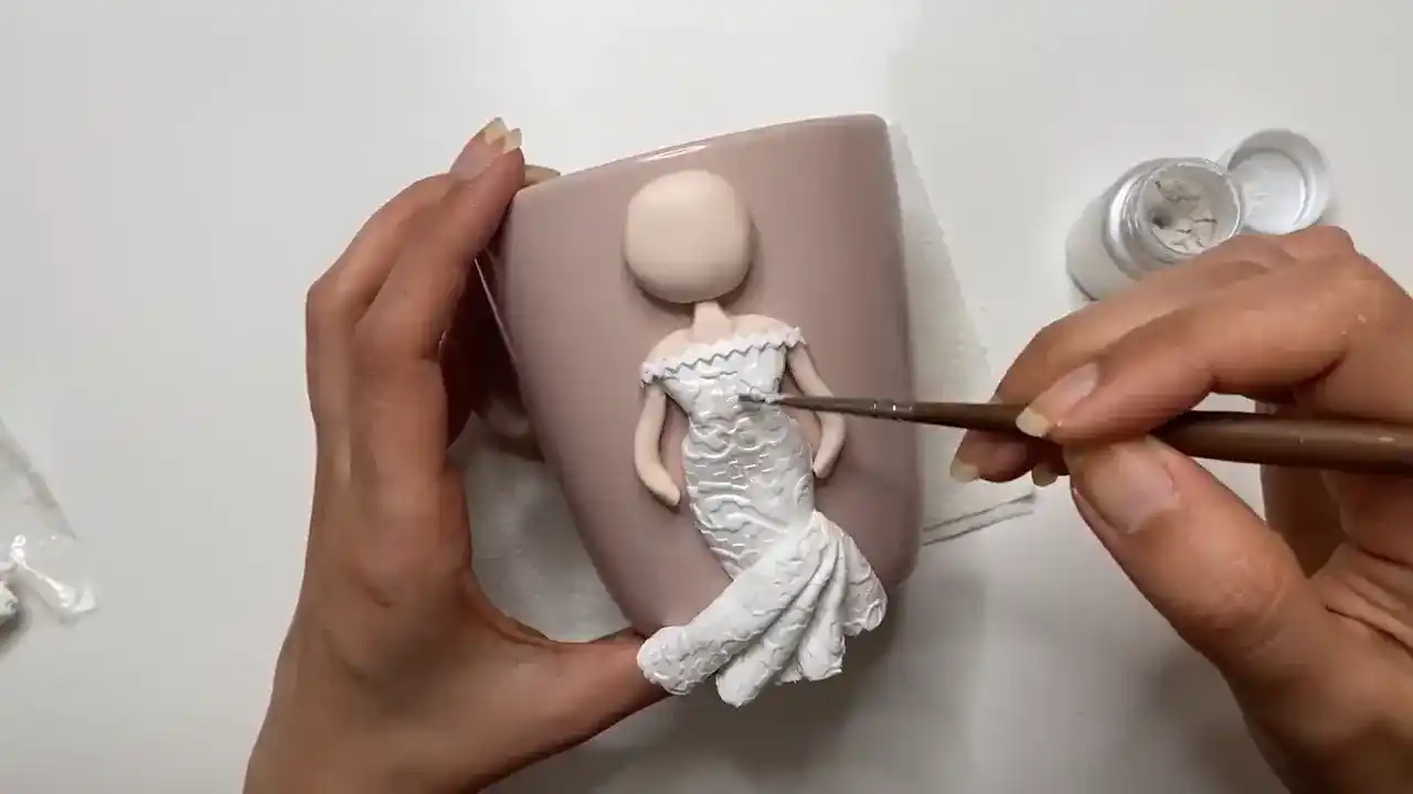 مرحله ساخت ماگ عروس مرحله لباس عروسک
